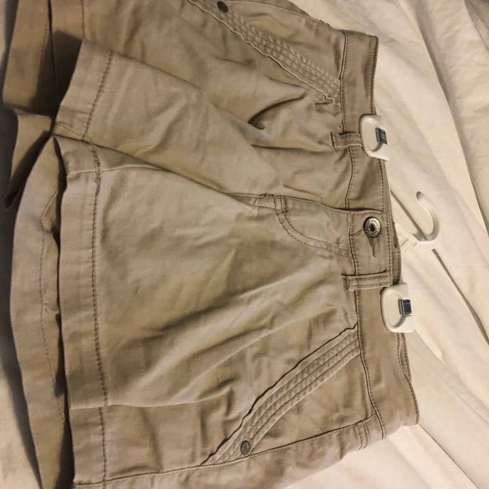 Unisex Kid’s Khaki Shorts